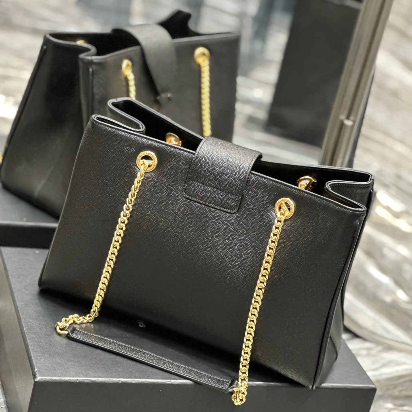 

Luxury Genuine Leather Fashion Large Capacity Shoulder Women's Bag Brand Handbag High Quality Travel Female Chain Designer Bags