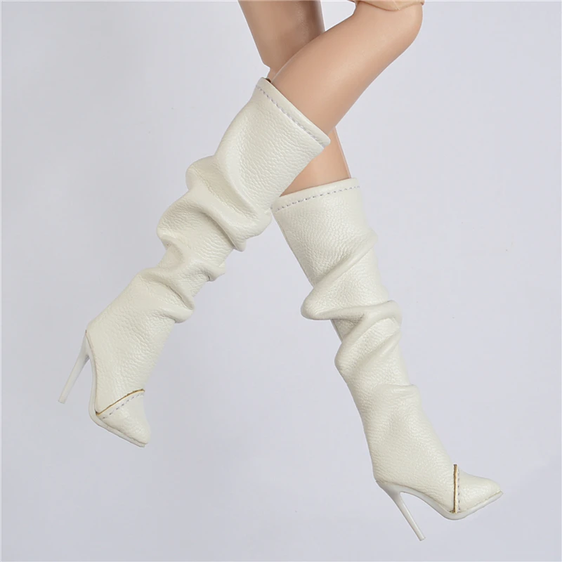 Wrinkle showed up after wearing on your fr dolls boots FIT for your FR6 nu.face 3.0 FR2 kissmela FW9