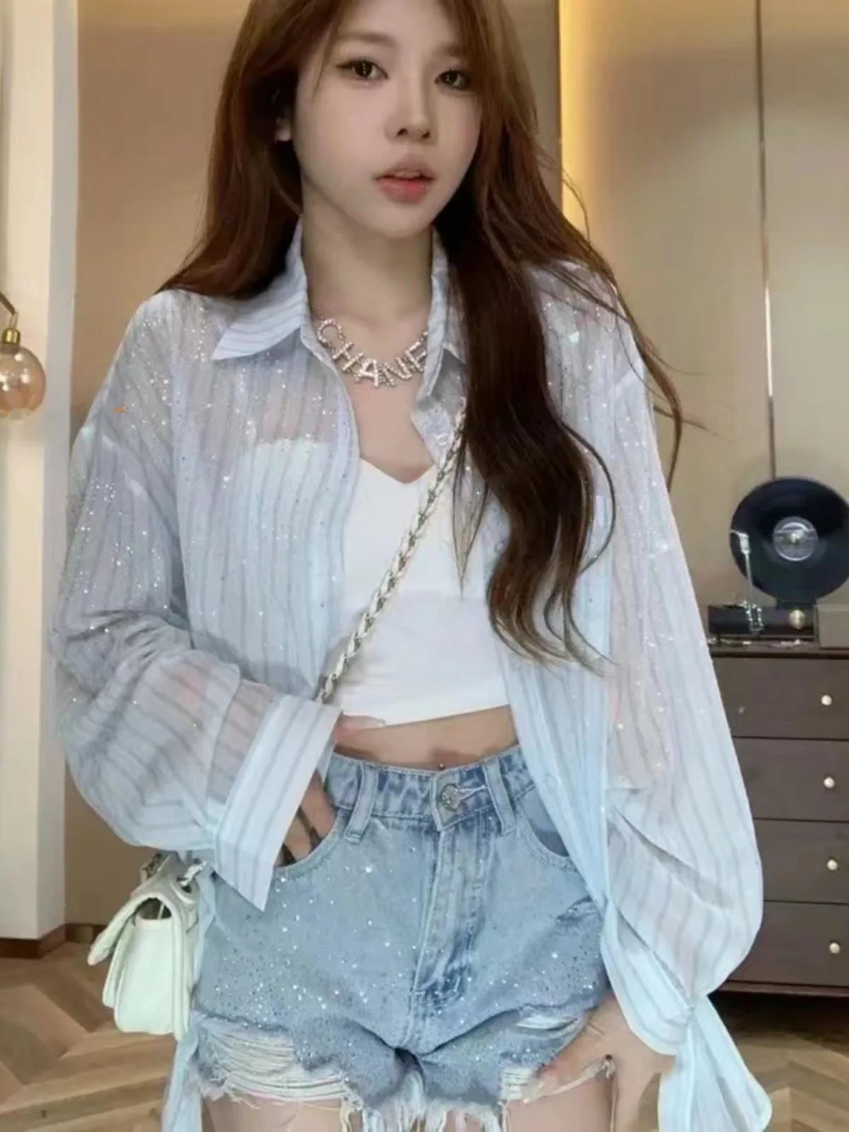 

Faionable Summer 2023 Women's Loose Fit Sun Protection irt with Rhinestones Tianxing Striped Collar Long Sve Top