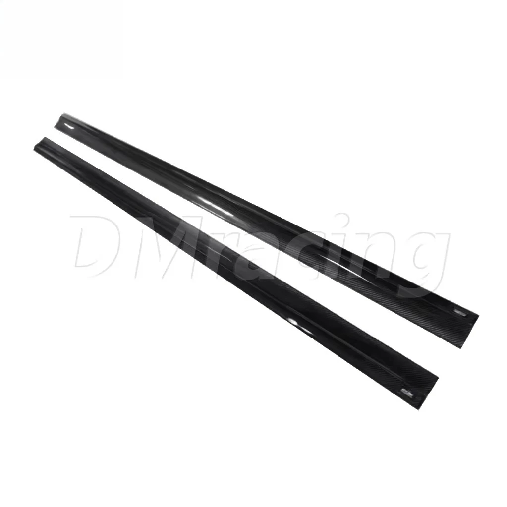 

Боковая юбка из углеродного волокна Revozport Style для класса C W204 C63 2011-2014 гг.