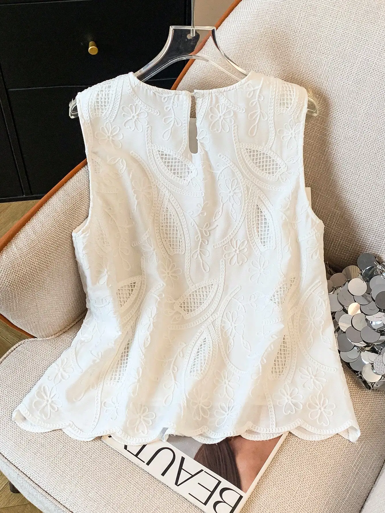 Womens Spring Summer Elegant Floral Embroidery Lace Sleeveless Blouse Casual Round Neck White Mesh Vest Top view 4