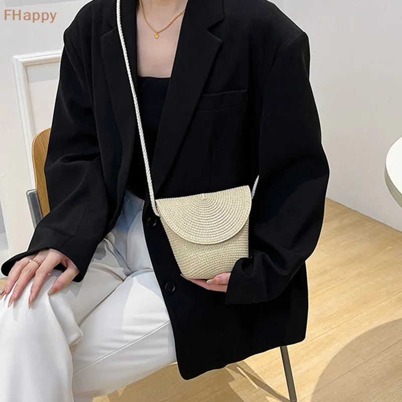 Knit Summer Beach Small Coin Purse USB Wired Headset Mini Bag Key Bag 2024 Woven Straw Bag Handmade Rattan Crossbody Handbags