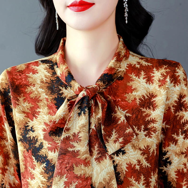 Camicette stampate stile Hong Kong da donna Top streetwear alla moda Camicia casual in chiffon a maniche lunghe allentata con fiocco vintage