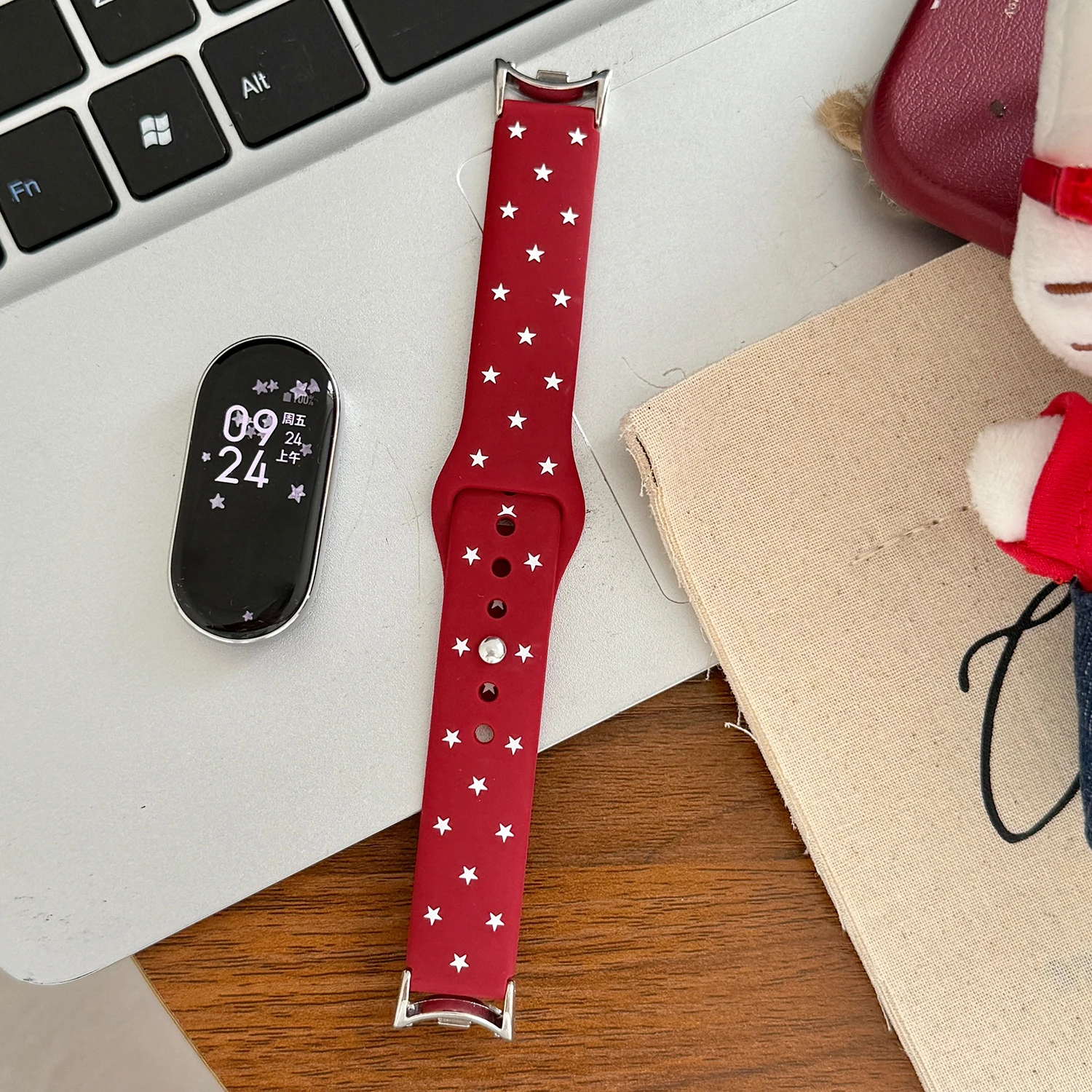 Star pattern silicone strap for Xiaomi wristband 8/9/10 Pro sports strap for Redmi watch4 5 6 universal 18 20 22mm