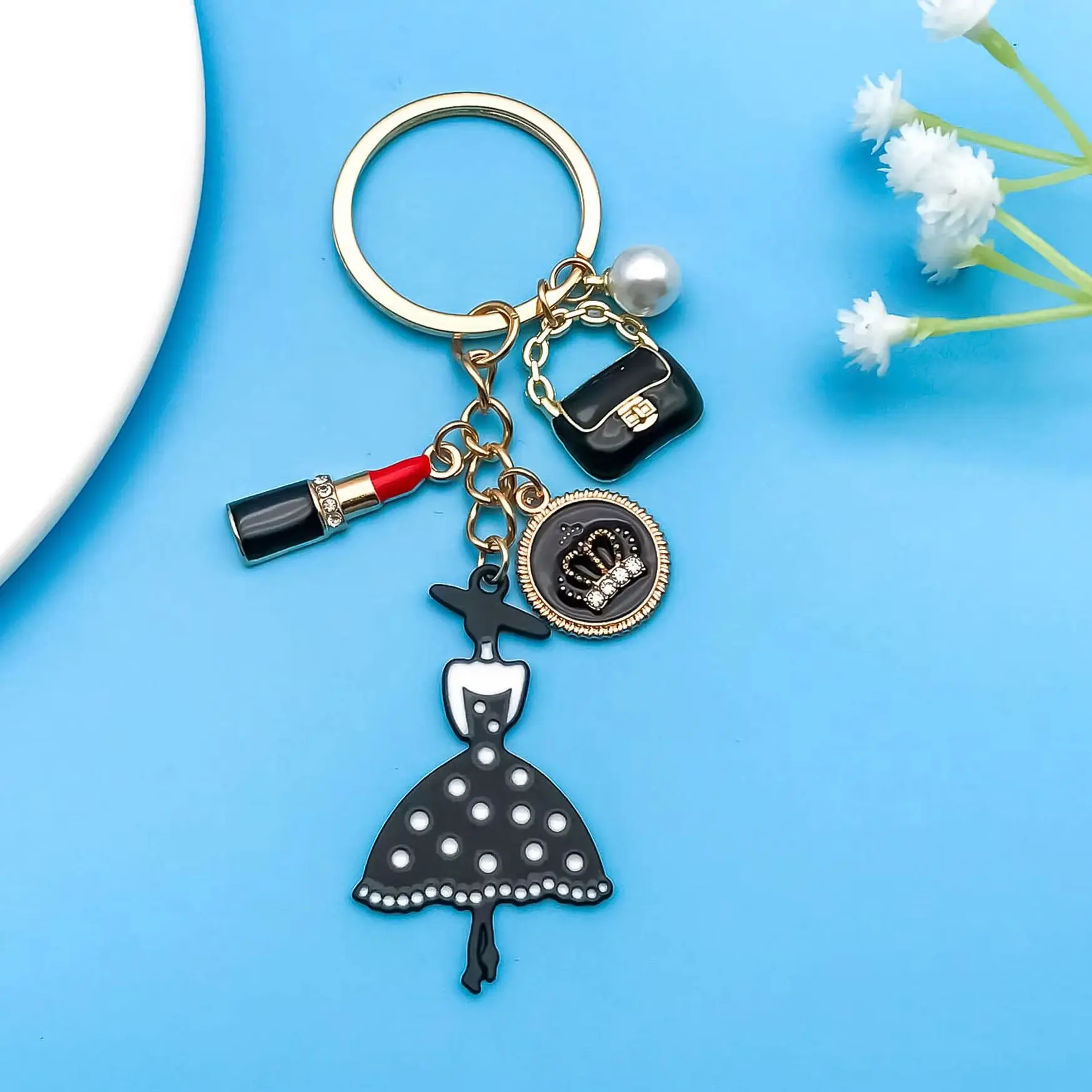 1pc Fashion Modern Lady Women's Bag Lipstick Charms Keychain Enamel Keyring For Ideal Gift for Women and Girls
