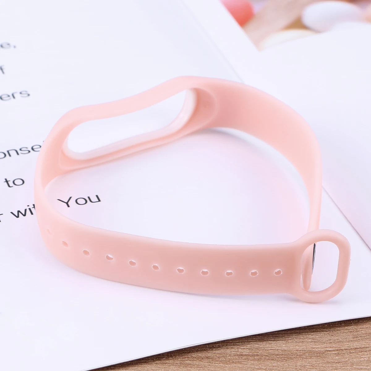 

Silicone Wristband Comfortable to Wear Replace Daily Style Healthy Material Replacement Adjustable