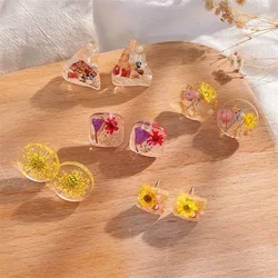 Minar Cute Transparent Resin Flower Earrings for Women Round Square  Real Dye Floral Statement Stud Earrings Holiday Jewelry