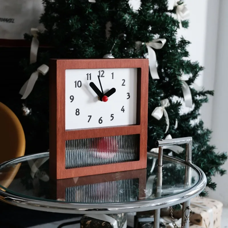 Wooden Table Clocks Square Swing Desk Clock Living Room Creative Desktop Watch Modern Bedroom Nightstand Decorative Ornaments