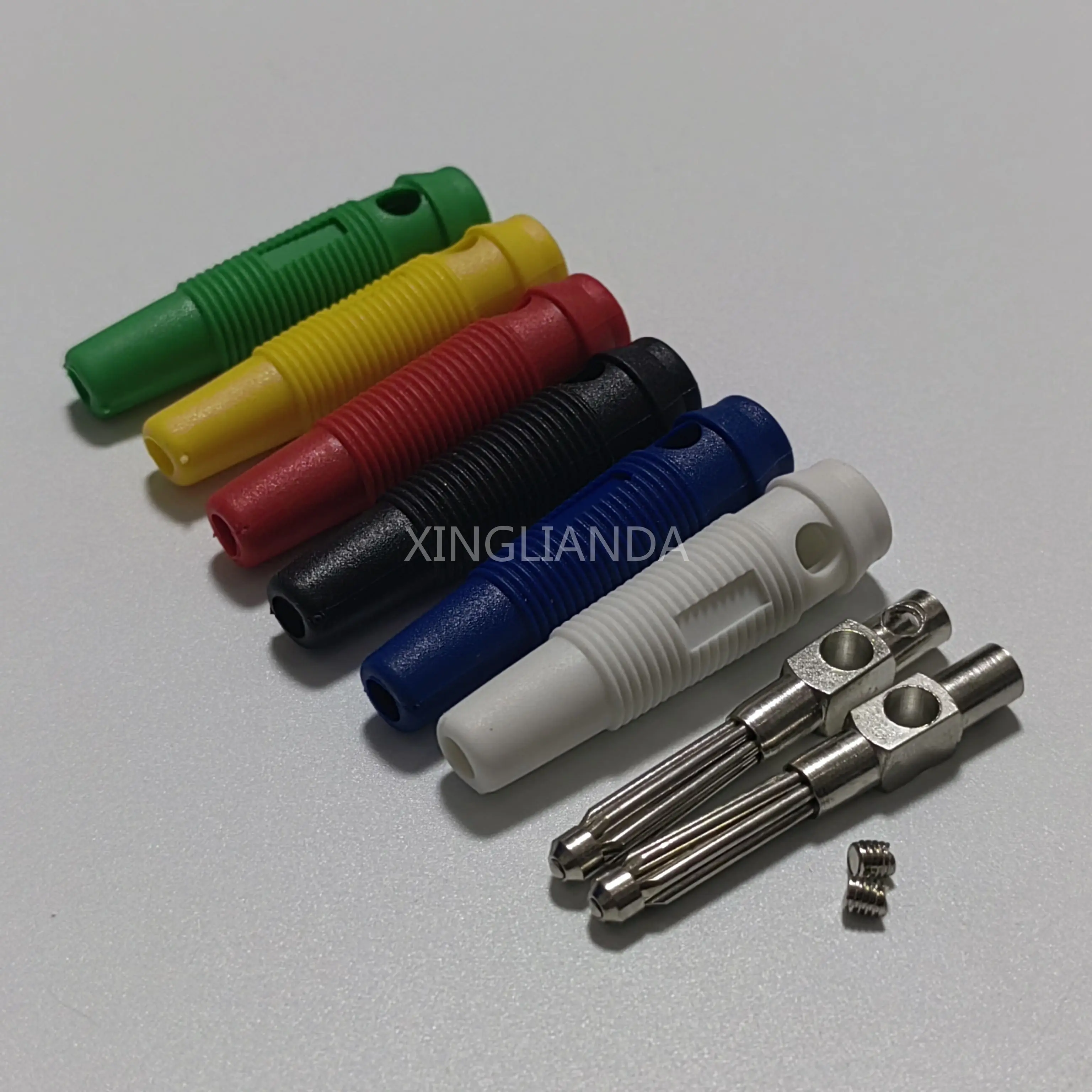 5 قطعة 4 مللي متر الموز تيار عالي الجهد العالي 32A التوصيل سلك مكبر الصوت لحام 7 غرز موصل