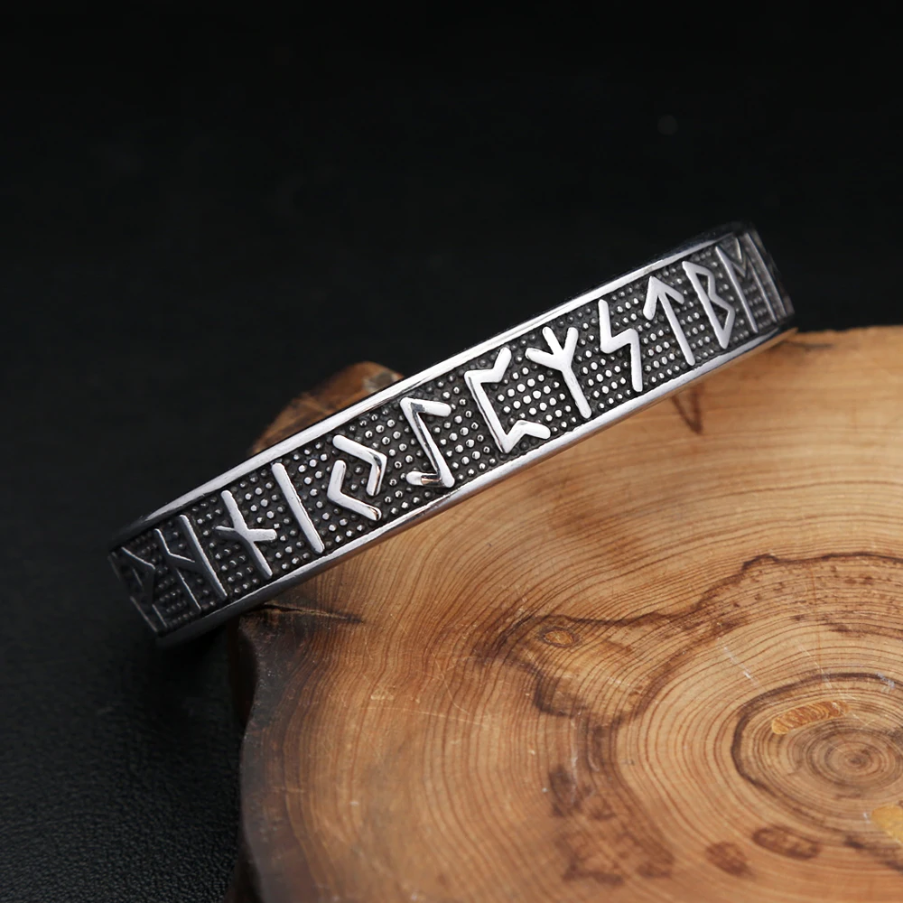 Vikings Stainless Steel Nordic Runes Bracelet For Men Women Amulet Vintage Fashion Odin Cuff Bangles Punk Jewelry Couple Gifts