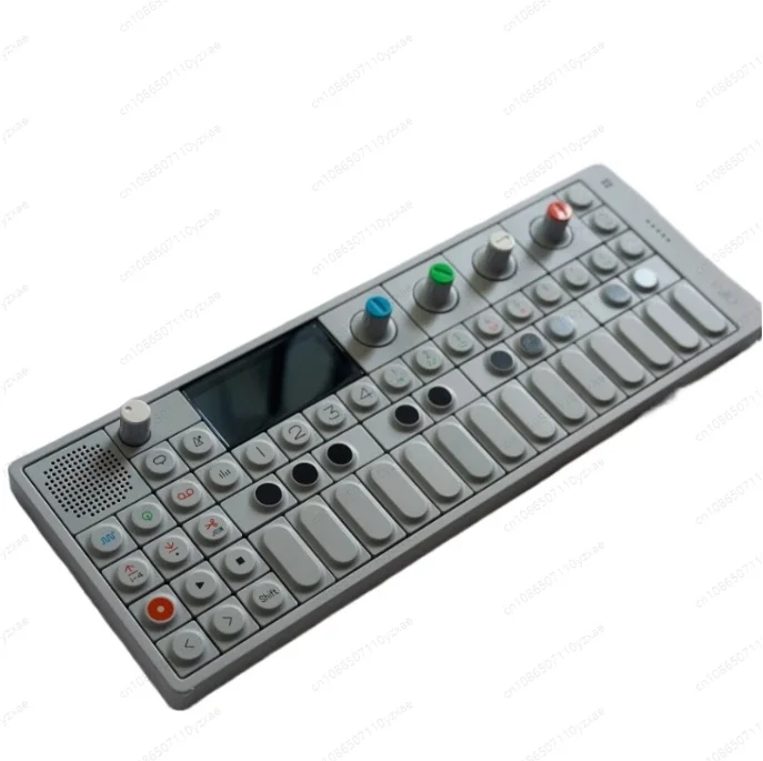 

Field Synthesizer, Sampler OPZ Mixer TX - 6