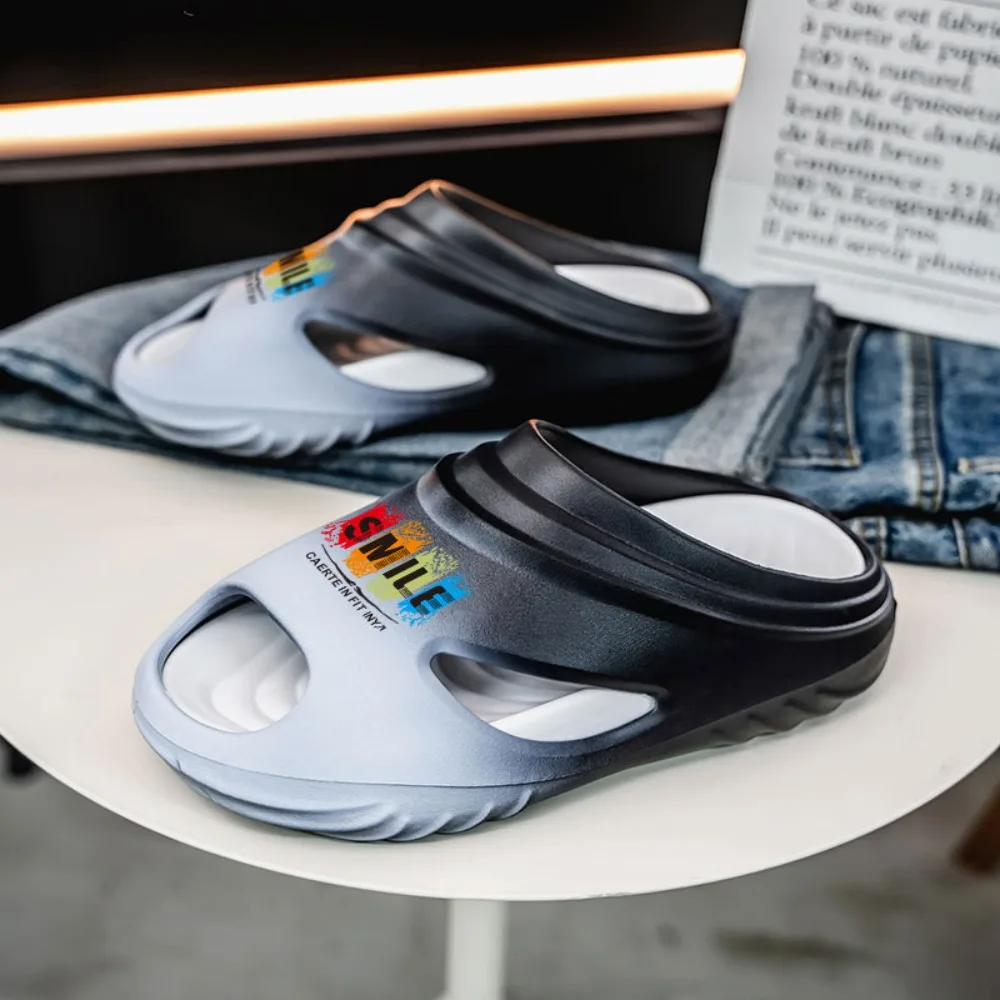 

Men Fashion Thick Bottom Casual Outdoor Sandals Anti Slip Beach Slippers