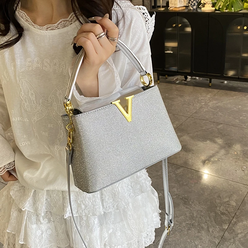 

Stylish Clutch Mini Casual Simple Vintage Fashionable Bag for Leisure Business Women Solid Color