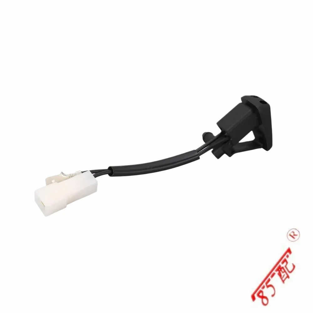 

Форсунка омывателя лобового стекла 2028601047 для Mercedes-Benz C-CLASS (W202) 1993-2000, C-CLASS T-Model (S202) 1996-2001