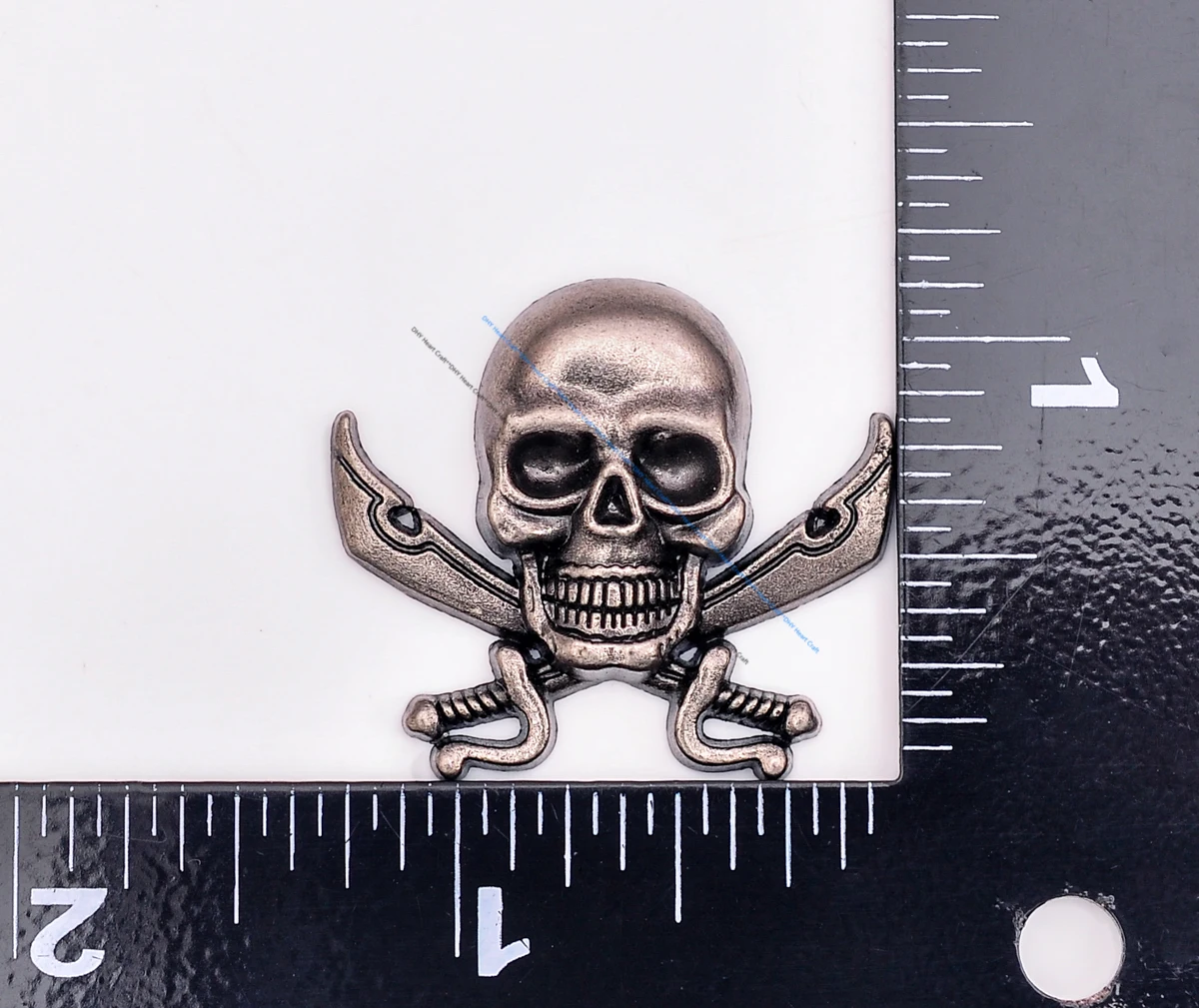 10X 33*29mm Quality Antique Silver Skull Pirate Crossed Sword Leathercraft Decorative Metal Stud Rivet Button Conchos