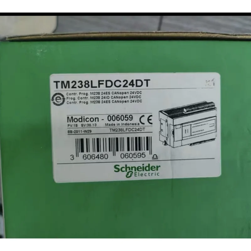 

Совершенно новый оригинальный TM238LFDC24DT