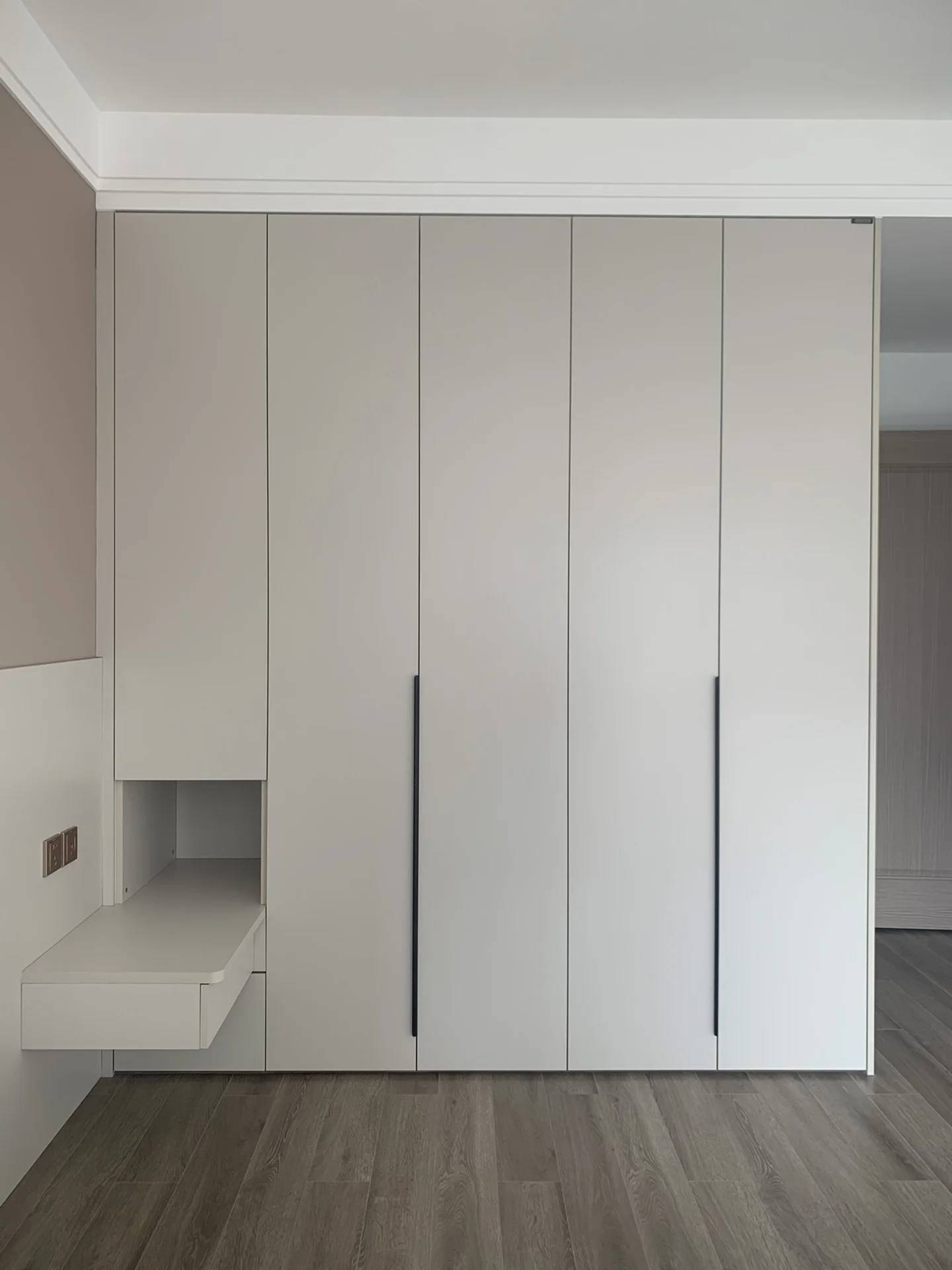 خزانة خشبية مخصصة على الطراز الصيني الحديث لغرفة النوم المنزلية #2