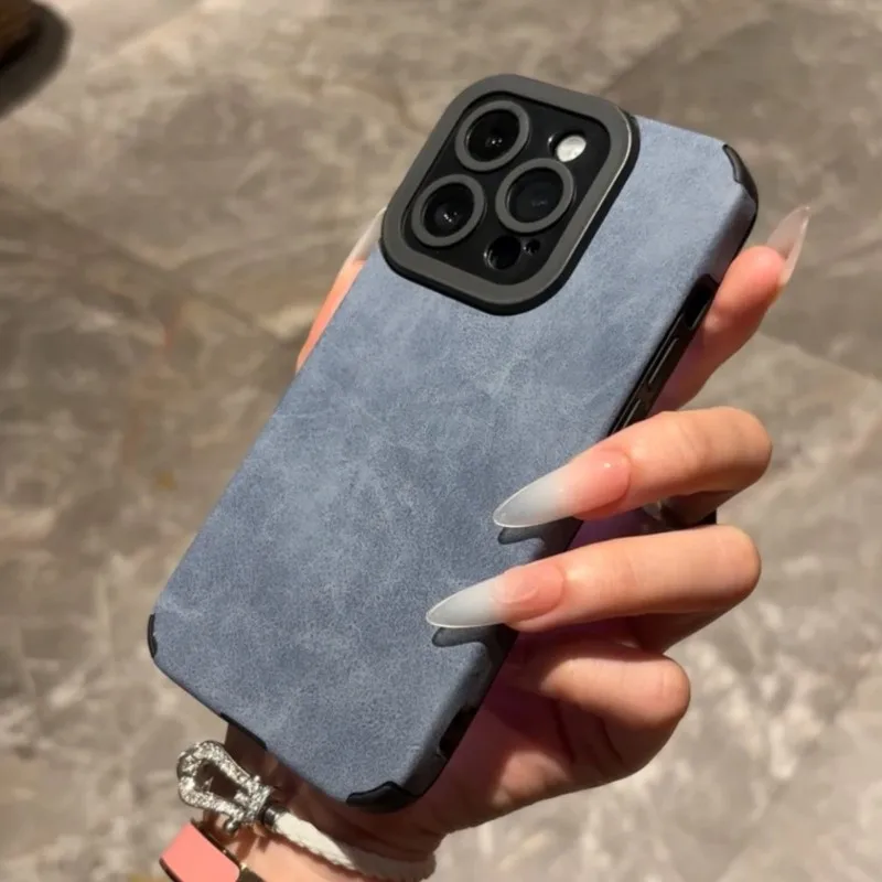 حافظة جلدية فاخرة من جلد الخراف لهاتف آيفون 16 15 14 Plus 13 12 11 Pro Max غطاء حماية للكاميرا من السيليكون الناعم المقاوم للصدمات