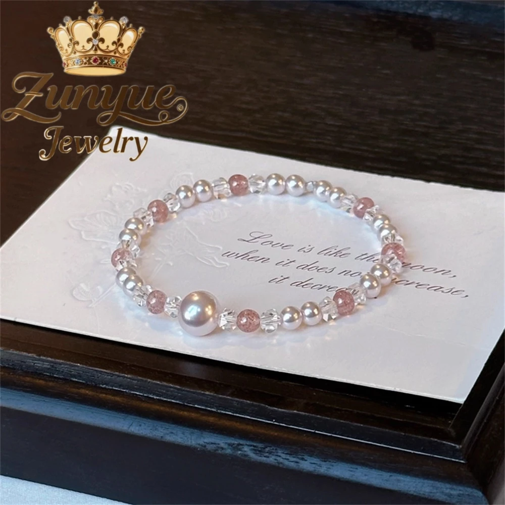 

Rose Strawberry Crystal Pearl Bracelet A Light Luxury And High-End Style Bracelet Fashion Jewelry Exquisite Elegant Best Selling