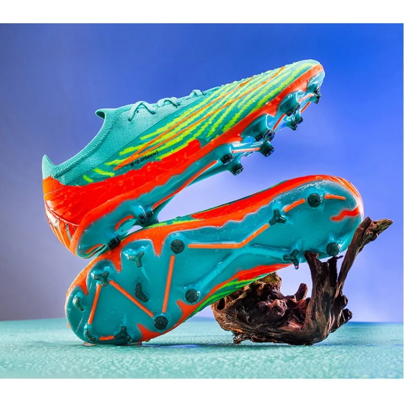 รองเท้าฟุตบอลผู้ชายแบบมืออาชีพ TF สำหรับสนามหญ้าเทียม รองเท้ากีฬากลางแจ้ง รองเท้าฝึกซ้อม