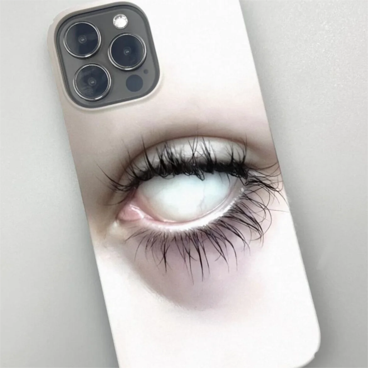 Fashion Eyelashes Eyes Phone Case for iPhone 16 15 14 13 12 11 Pro Max XS XR XSMax 6 7 8 Plus Glossy HD Hard PC Cover