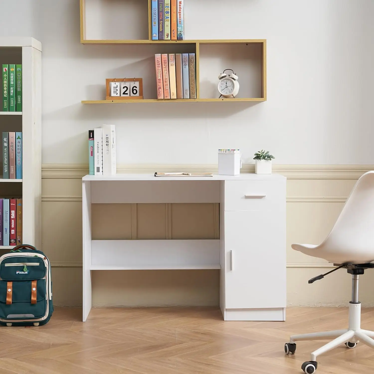 Small Desk with Drawer, Kids Desk for Bedroom, Wooden Simple Study Table for Drawing, Reading, Writing, Rectangle MDF Study Storage Table with Adjustable Shelf for Home, Office, White