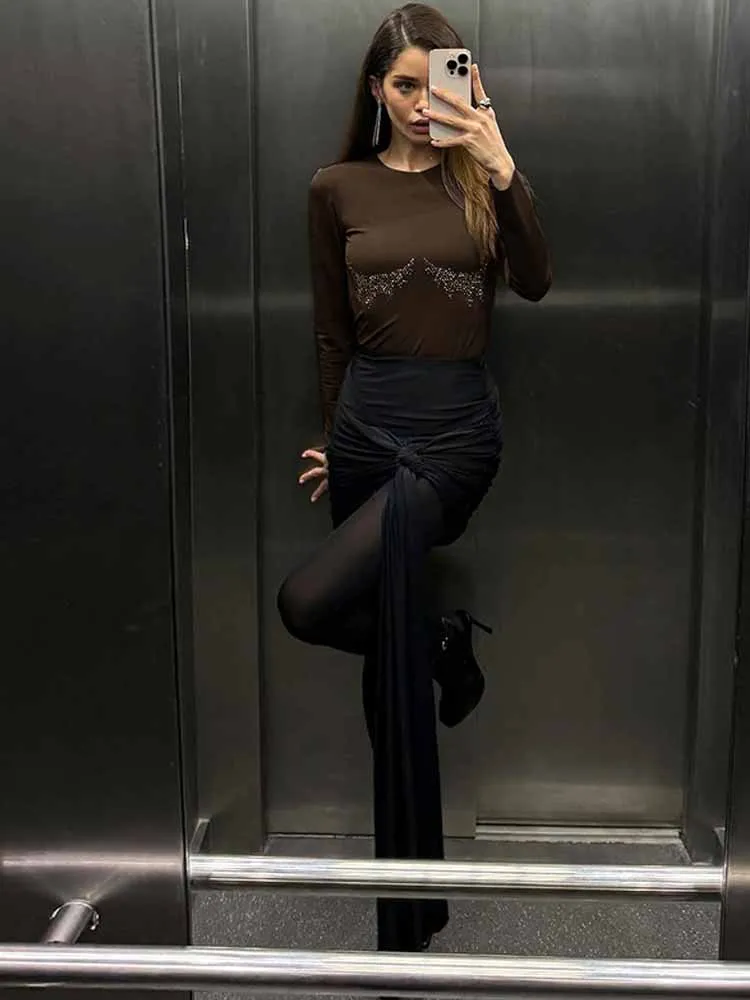 BKQU Strass Sexy Slanke Lange Mouw T-Shirt Vrouwen Basic Ronde Hals Cropped Tops 2025, Herfst Elegante Club Party Kleding Tees