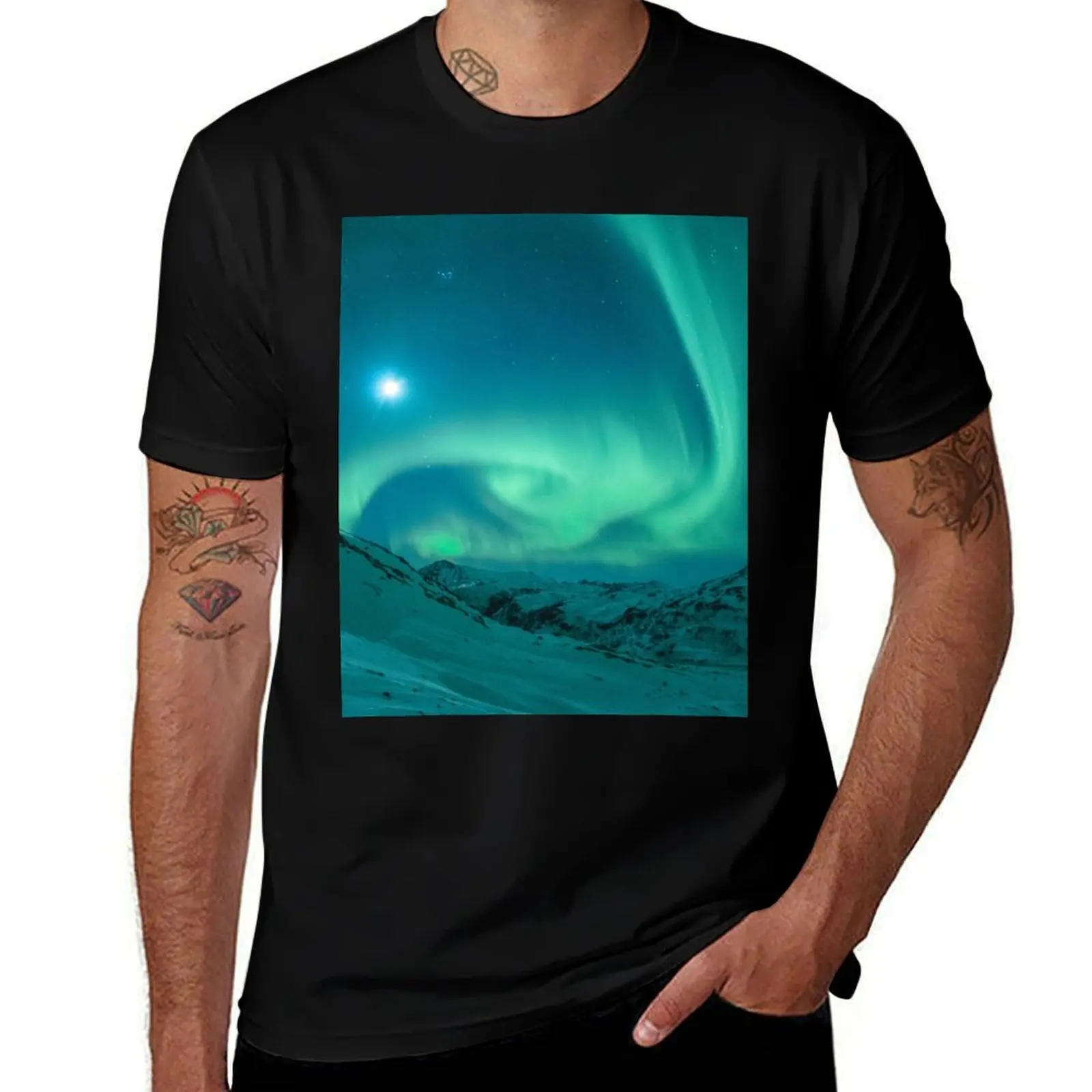 

Northern Lights In The Arctic T-Shirt man t shirt summer printed t shirts for man man t shirt graphic T-Shirt