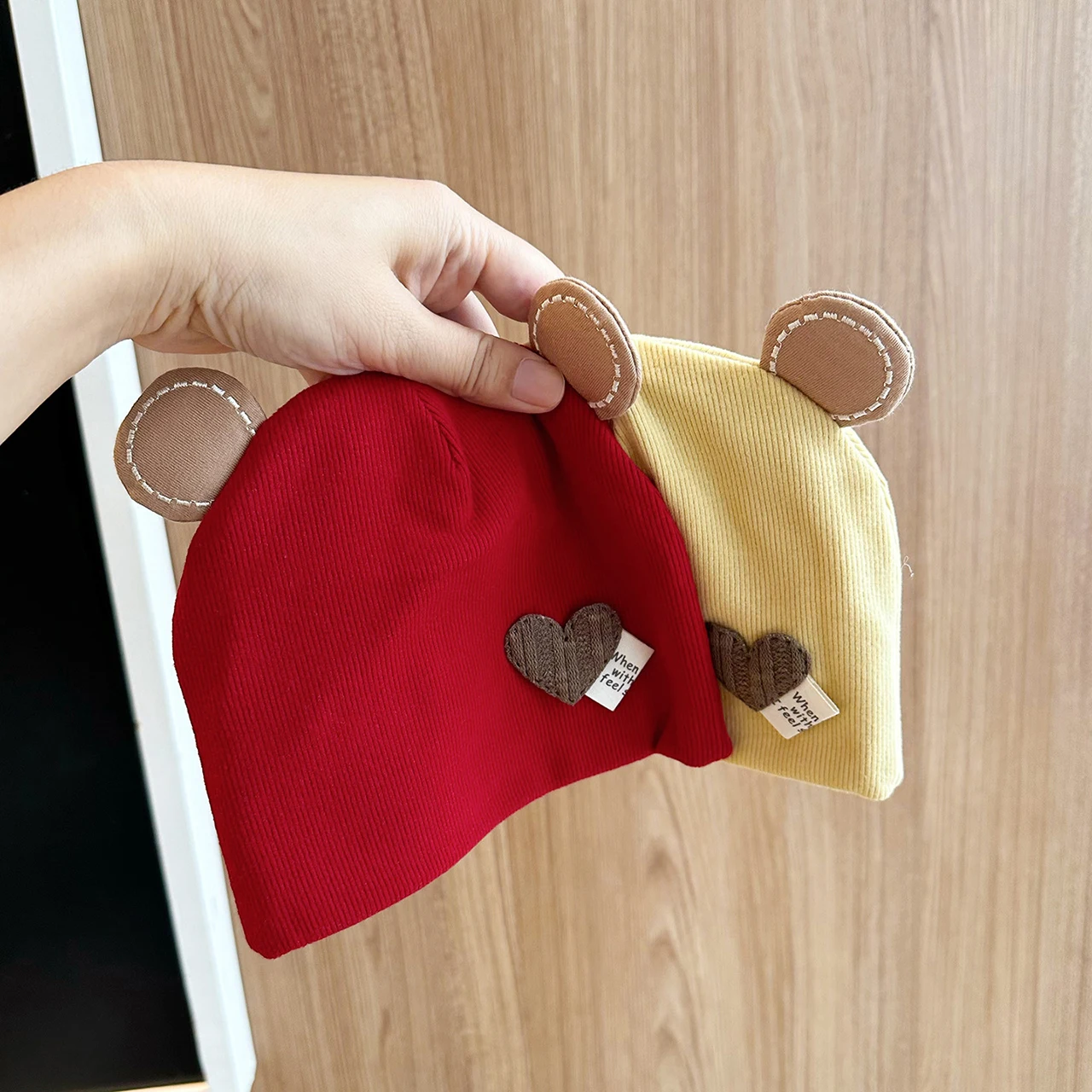 Red Love Cappello fetale neonato Berretto infantile in morbido cotone 6-12 mesi Bambini Primavera Autunno Caldo berretto pullover Simpatico cartone animato Cofano bambino
