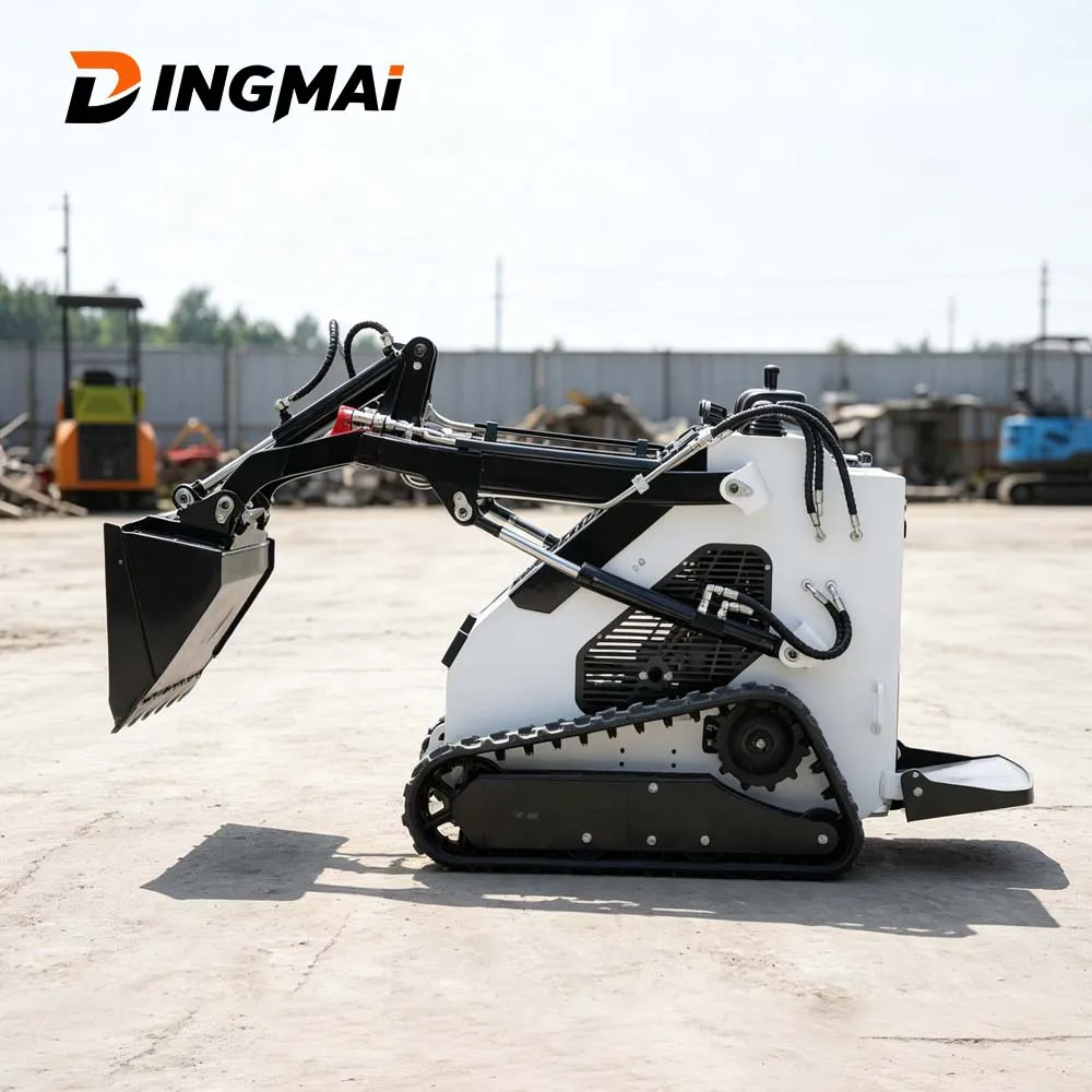DINGMAI Customized 330kg Rated Load Compact Mini Skid Steer Loader 0.2m3 Bucket For Small Golf Course Park Maintenance Work