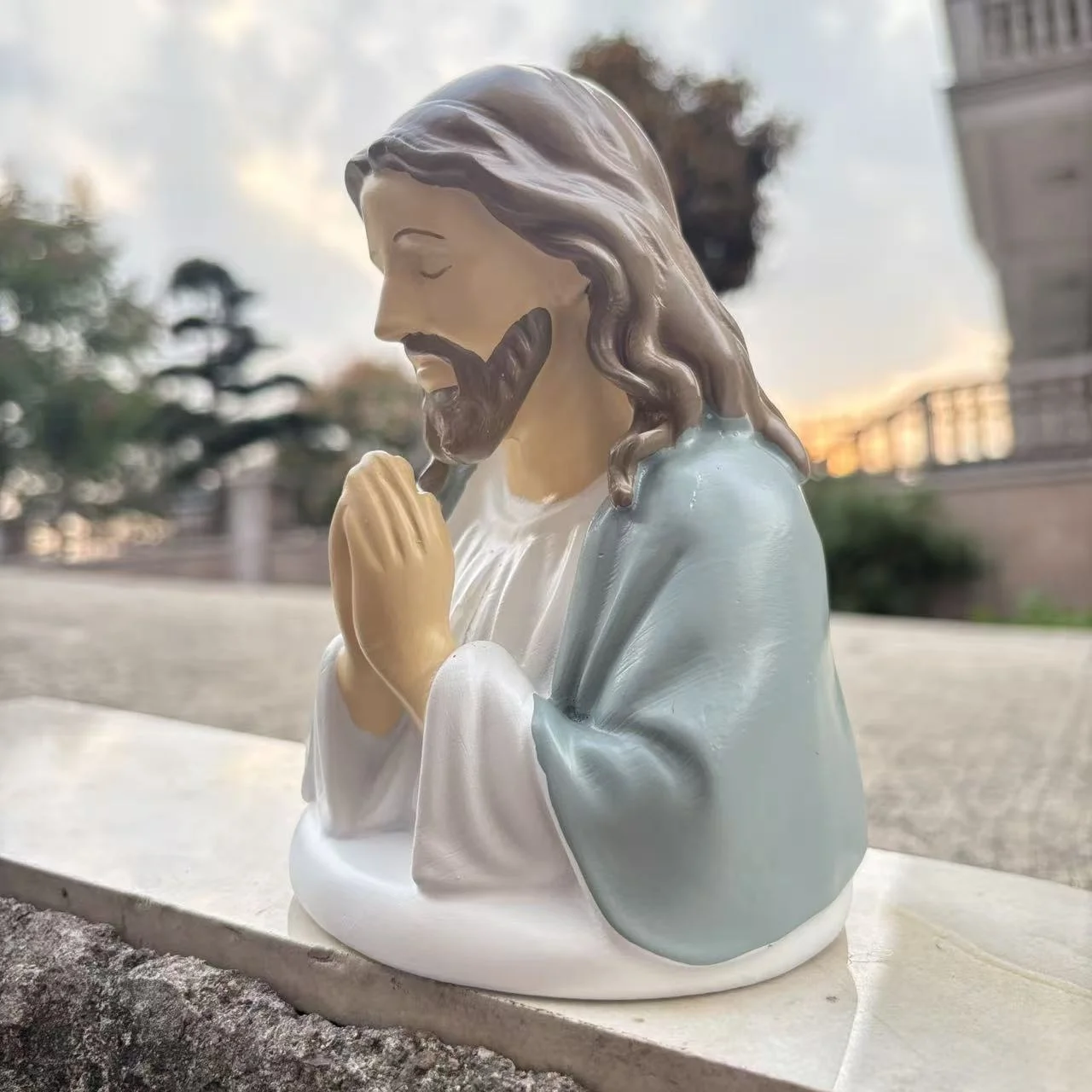 Jesus Prayer Night Light Christian LED Lamp Resin Religious Figurine Bedroom Table Lamp Home Prayer Room Decoration Gift view 5