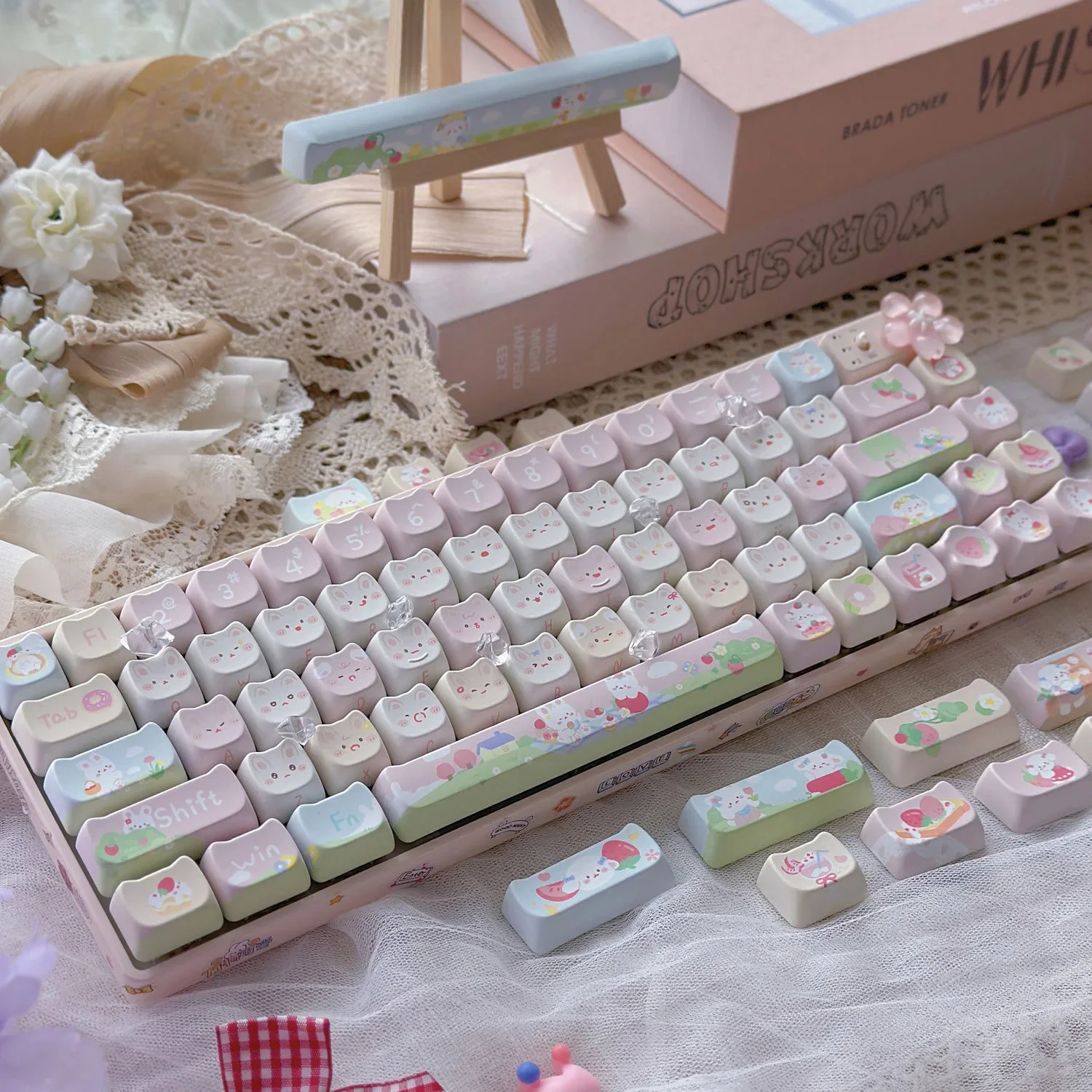 Cat keycaps Cute Keycaps MAO Set of Keys Customized Gift Sublimation Mechanical Keyboard Cap 2.25 U 2.75U for Alice/ANSI layout