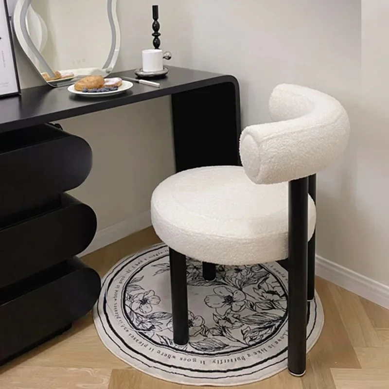 Vanity Relaxing Dining Chair Computer Kitchen Luxury Livingroom Lazy Manicure Room Chair Table Barber Silla Comedor Furniture