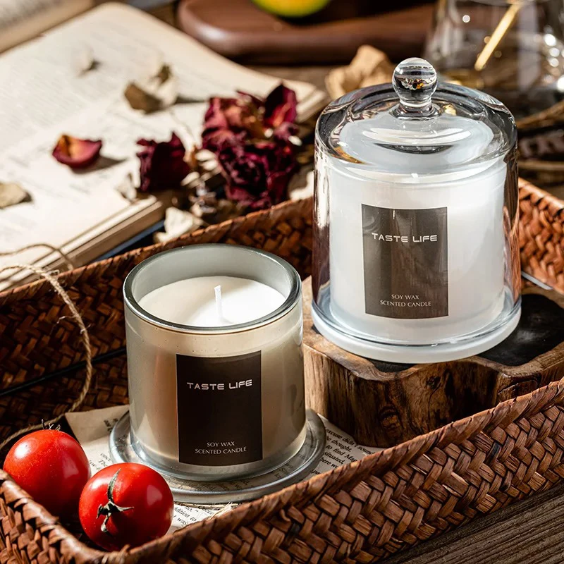 Duftkerzen mit Lavendel-Duft, entspannende Aromatherapie-Kerze, Kerzengeschenke aus Glas für Frauen, Glaskerzen für die Heimdekoration