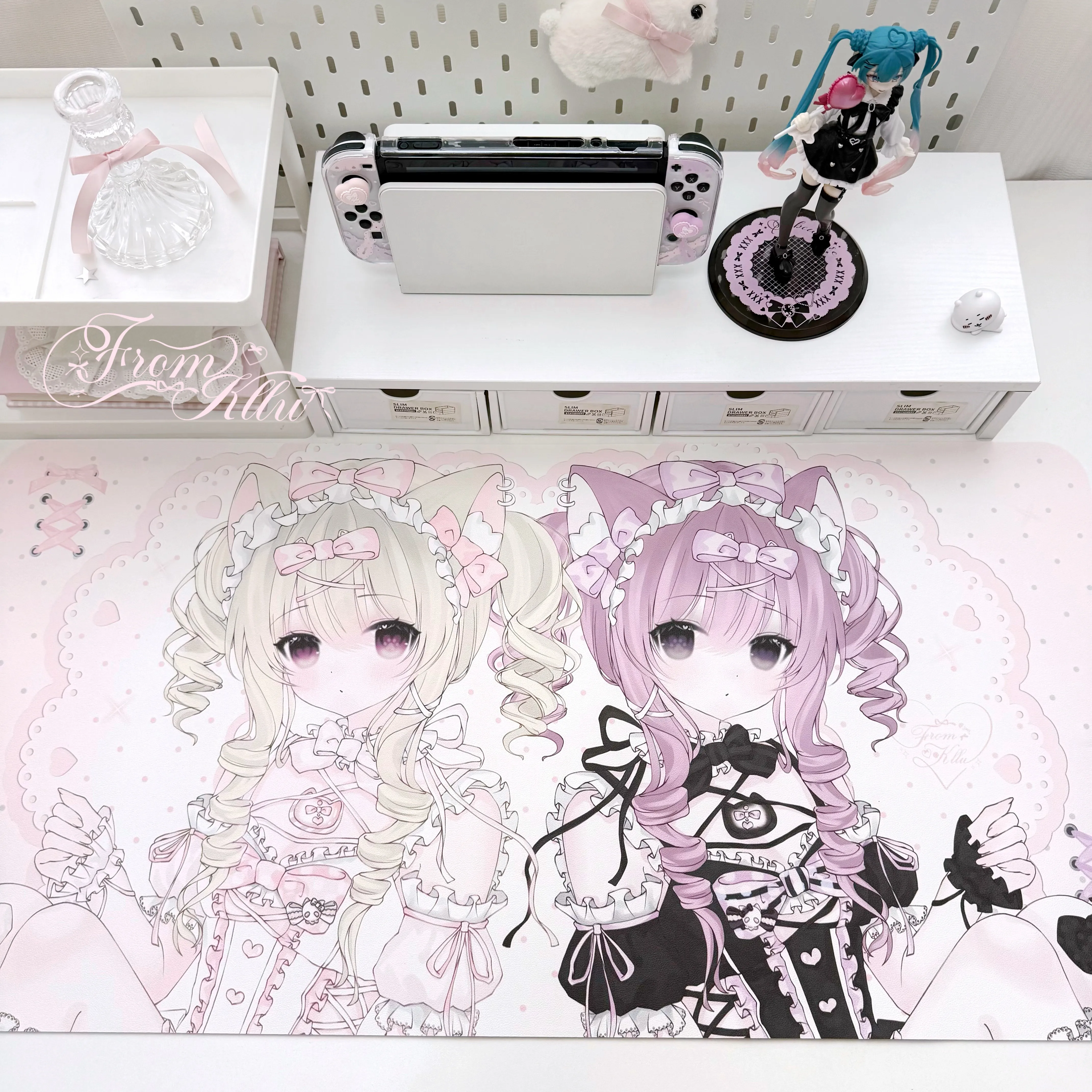 แผ่นรองเมาส์หนังดีไซน์ดั้งเดิม - Desk Pad Leather Large บทวิจารณ์และราคา