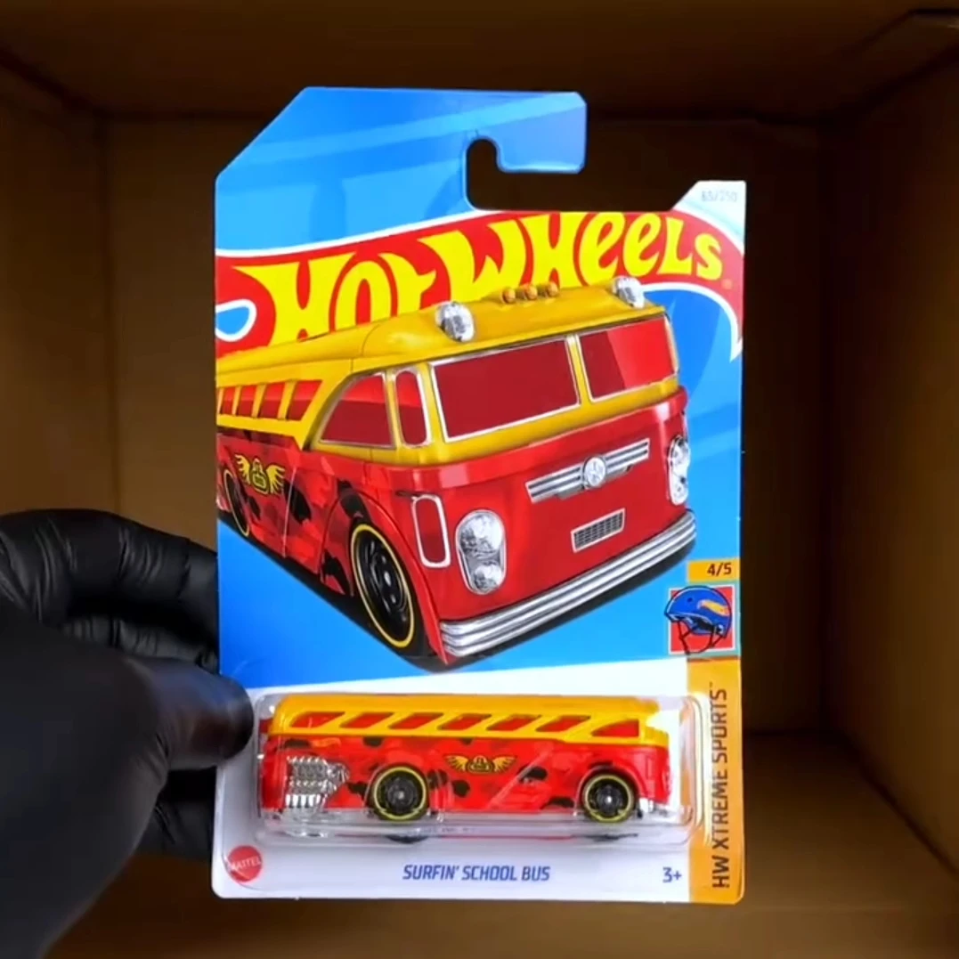 Hot Wheels 1/64 SURFIN' SCHOOL BUS series Collection of die cast alloy trolley model ornaments gifts