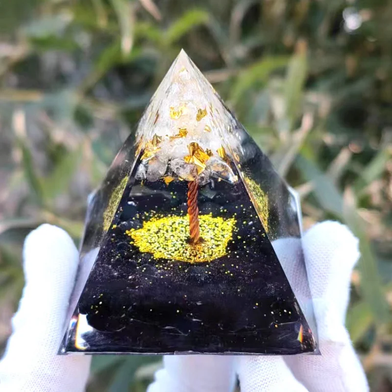 Live Pyramid Crystal Crushed Stone Epoxy Resin Home Desktop Handmade Ornament Gift