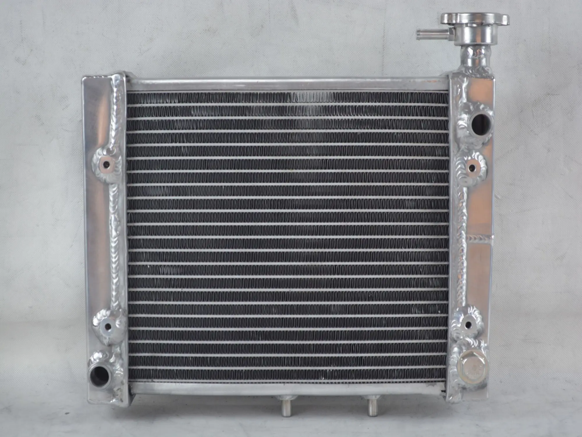 For 2003 2004 2005 Can Am Outlander 330 400 MAX XT STD 2X4 4X4 Aluminum Radiator Cooler Cooling Coolant