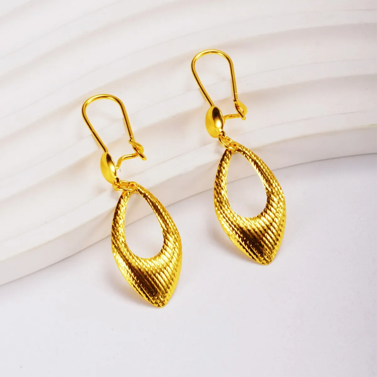 9999 Gold European High-Class Elegance Ear Ring Set - Simple, Luxurious, Trendy and Retro Ear Rings