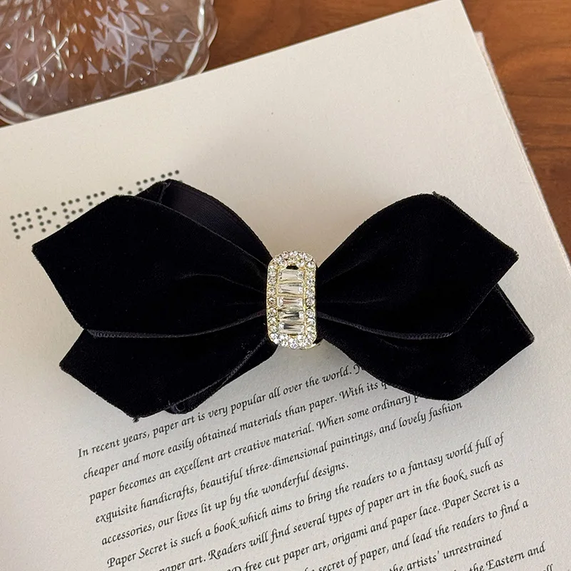 

1 шт. Заколка-банан в корейском стиле с бархатным бантом, вертикальная, осень-зима 2026, премиум-класса, для женщин, для высокого хвоста и пучка, элегантная