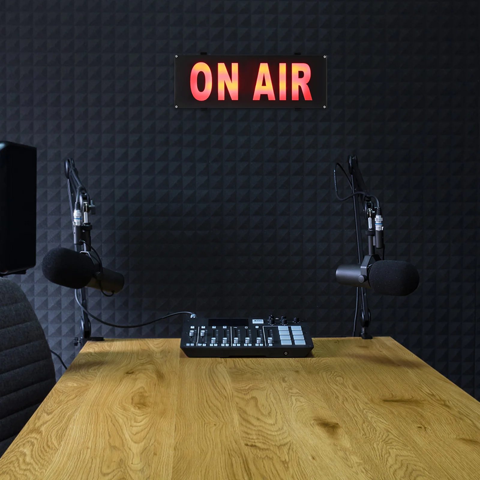 Recording LED Sign on Air Warning Light Soft Glow Compact Size for Office on Air Sign Working Warning Light