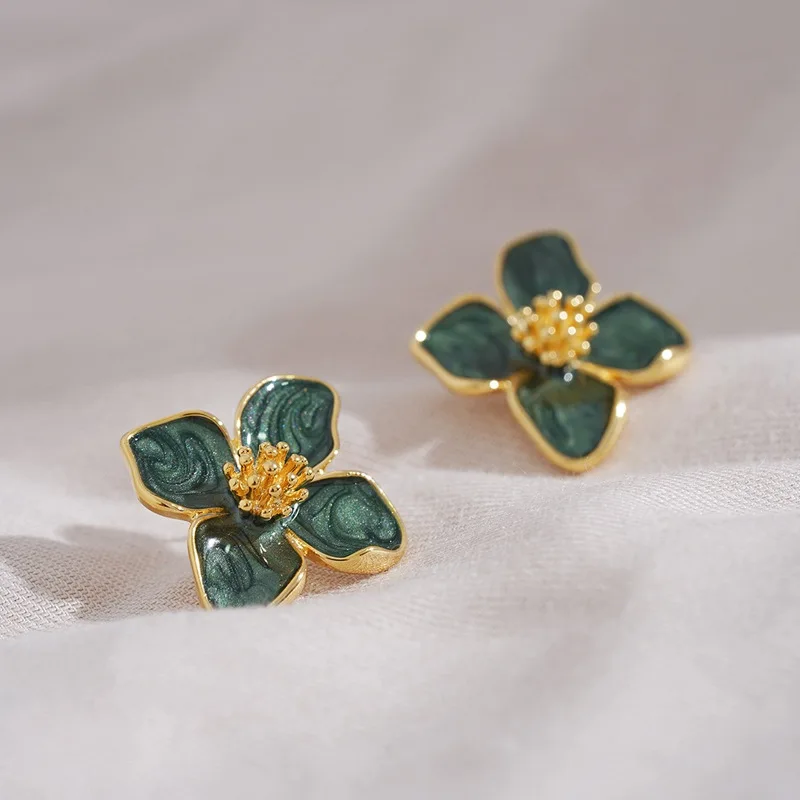 Korean Fashion Dark Green Flowing Sand Enamel Lily Flower Glaze Earrings for Women Exquisite Light Luxury Versatile Earring gift