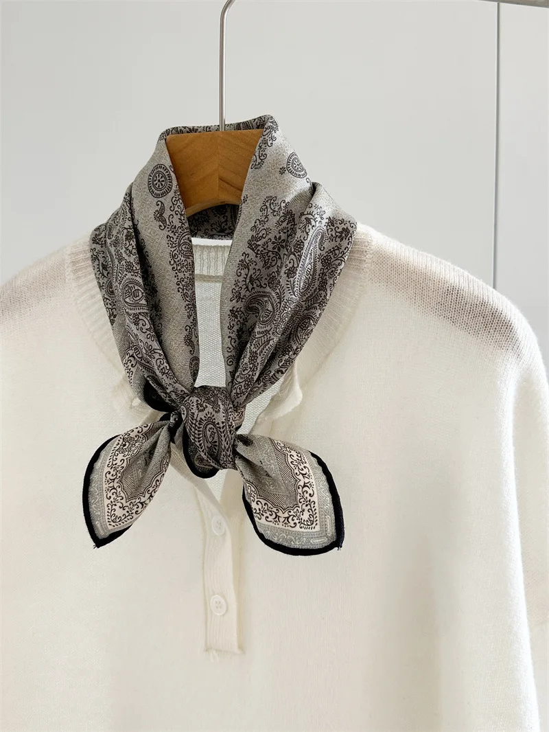 

70% Wool 30% Silk Brand Luxury Scarf for Women Autumn Winter Ethnic Blue Paisley Print Scarves Ladies Winter Accessories