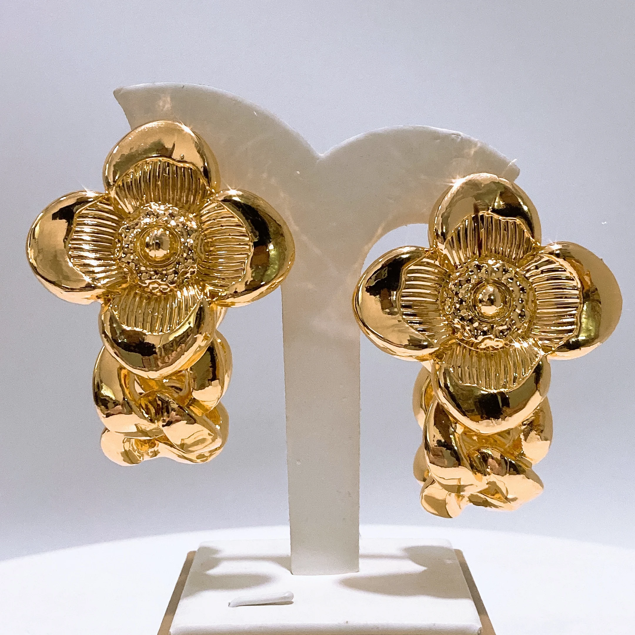 Chunky Gold Plated Statement Drop Earrings Women Retro Spiral Conch Geometric Hollow Floral Textured Dangle Ear Jewelry Party