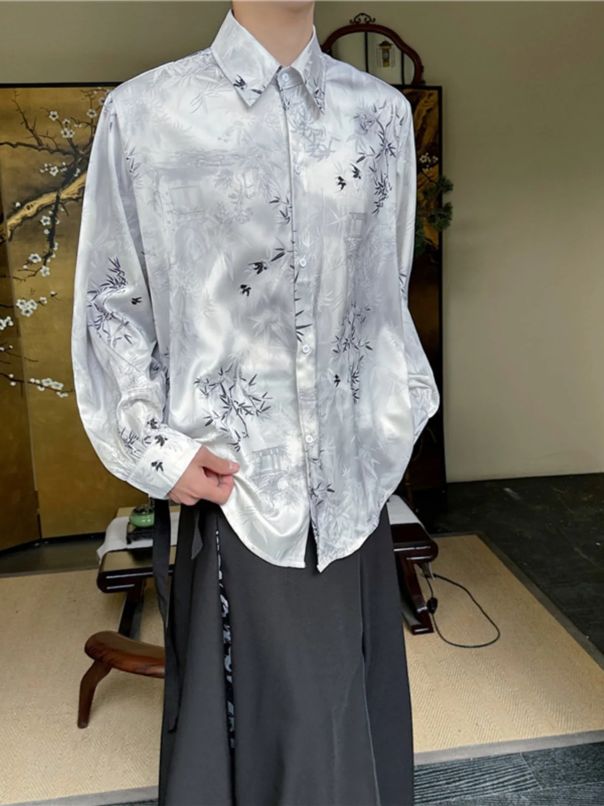 

New Chinese Sle Long Sve Silk Printed Loose Men's irt Youth Faion Ice Sensation Polyester Blend Four Season Wear