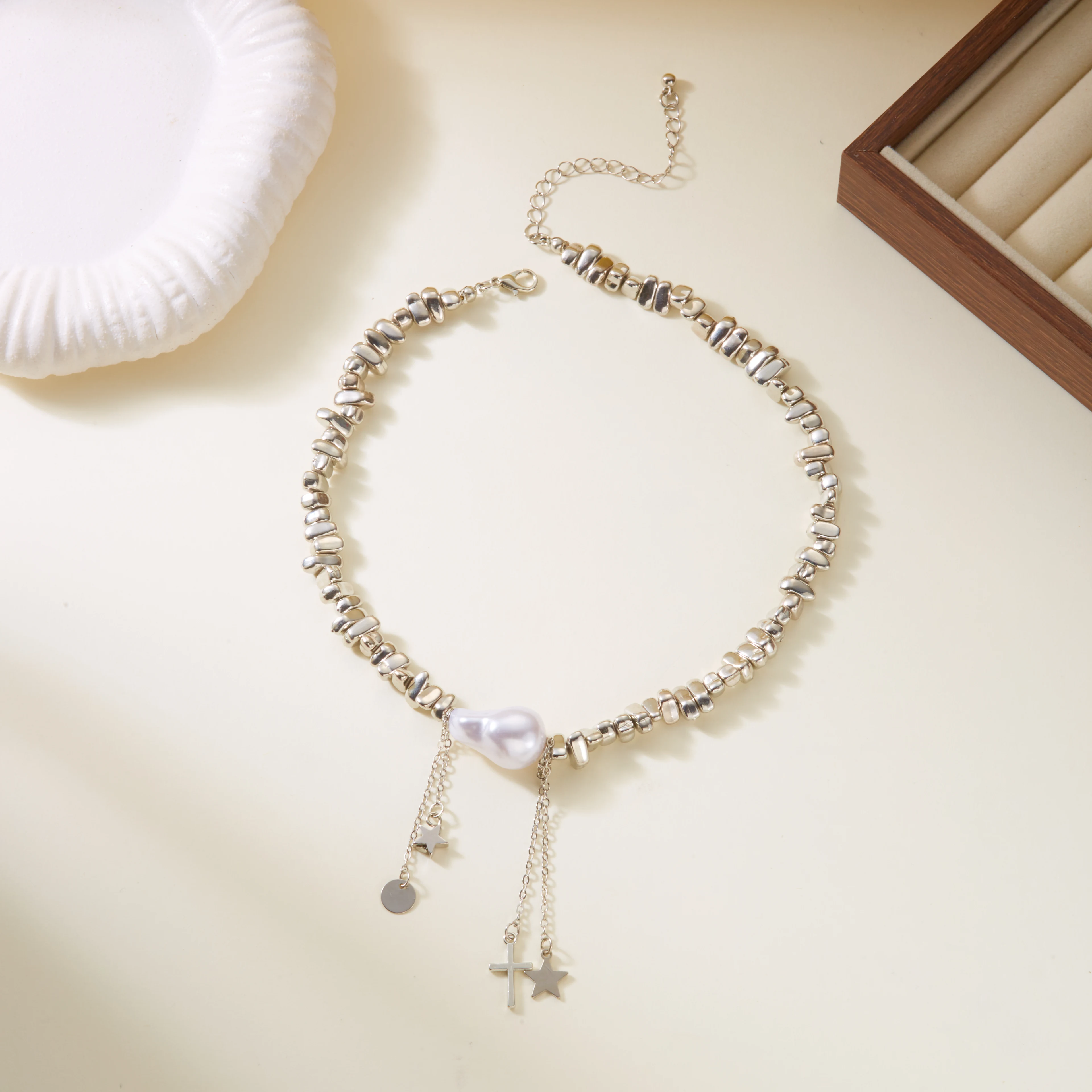 Elegante Imitation Perle Perlen Anhänger Halsketten für Frauen Einfache Unregelmäßige Perle Quaste Halsketten Damen Schmuck Hochzeit Geschenke – Detail 13