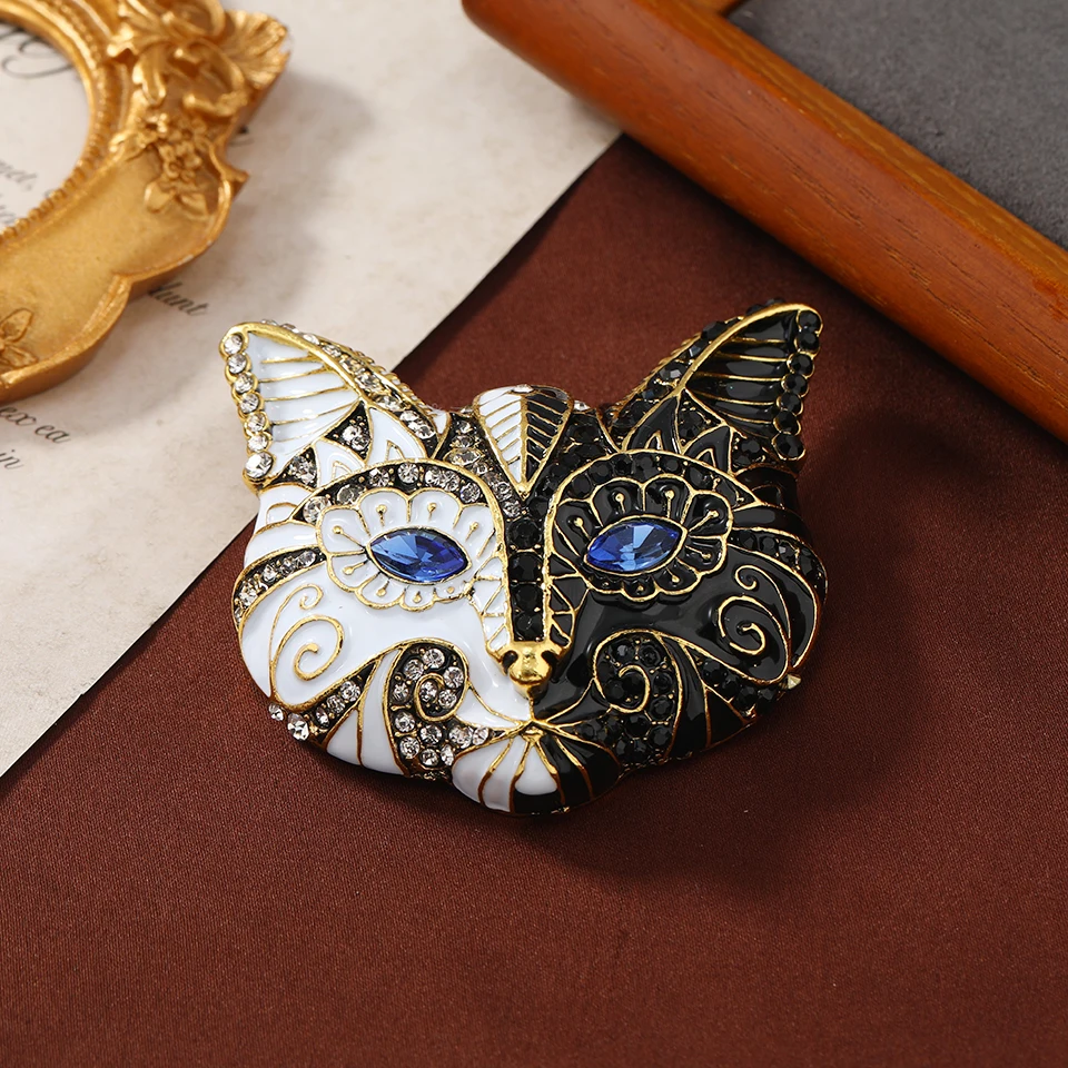 Japanese Style Cat Head Brooch Vintage Animal Large Brooches And Pins Designed Suit Coat Accessories Gift