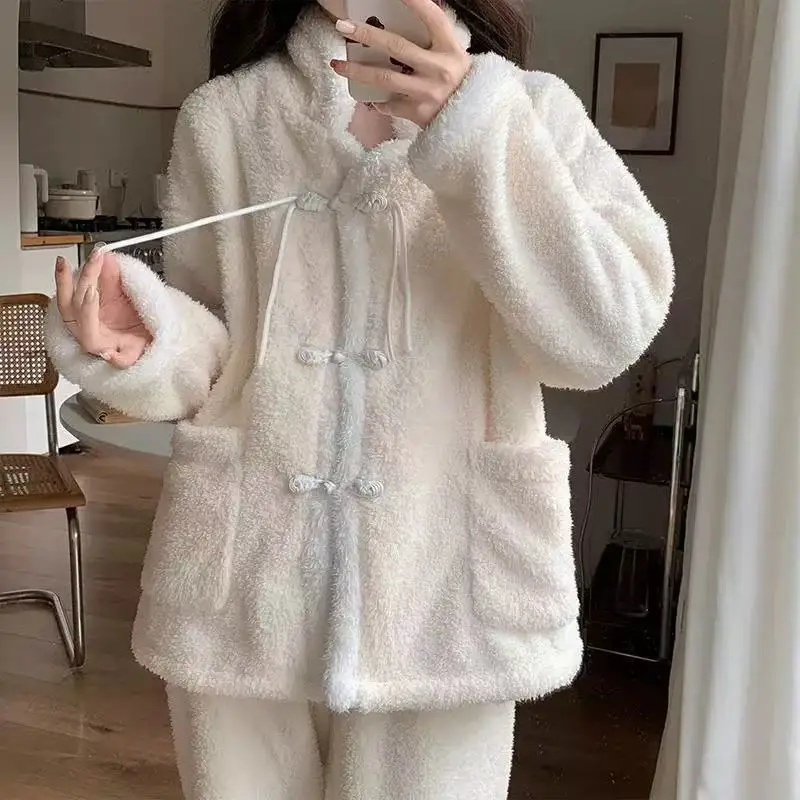 

Women's pajamas autumn winter Comfortable Sleepwear new model coral fleece keep warm Cotton Pajama Set cardigan homewear suit