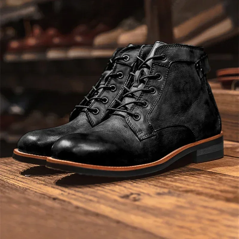 Ręcznie robione skórzane buty męskie Retro Okrągłe buty za kostkę 2025 Jesień Zima Punk Street Style Buty motocyklowe Mężczyźni Chunky Botines — zdjęcie 4