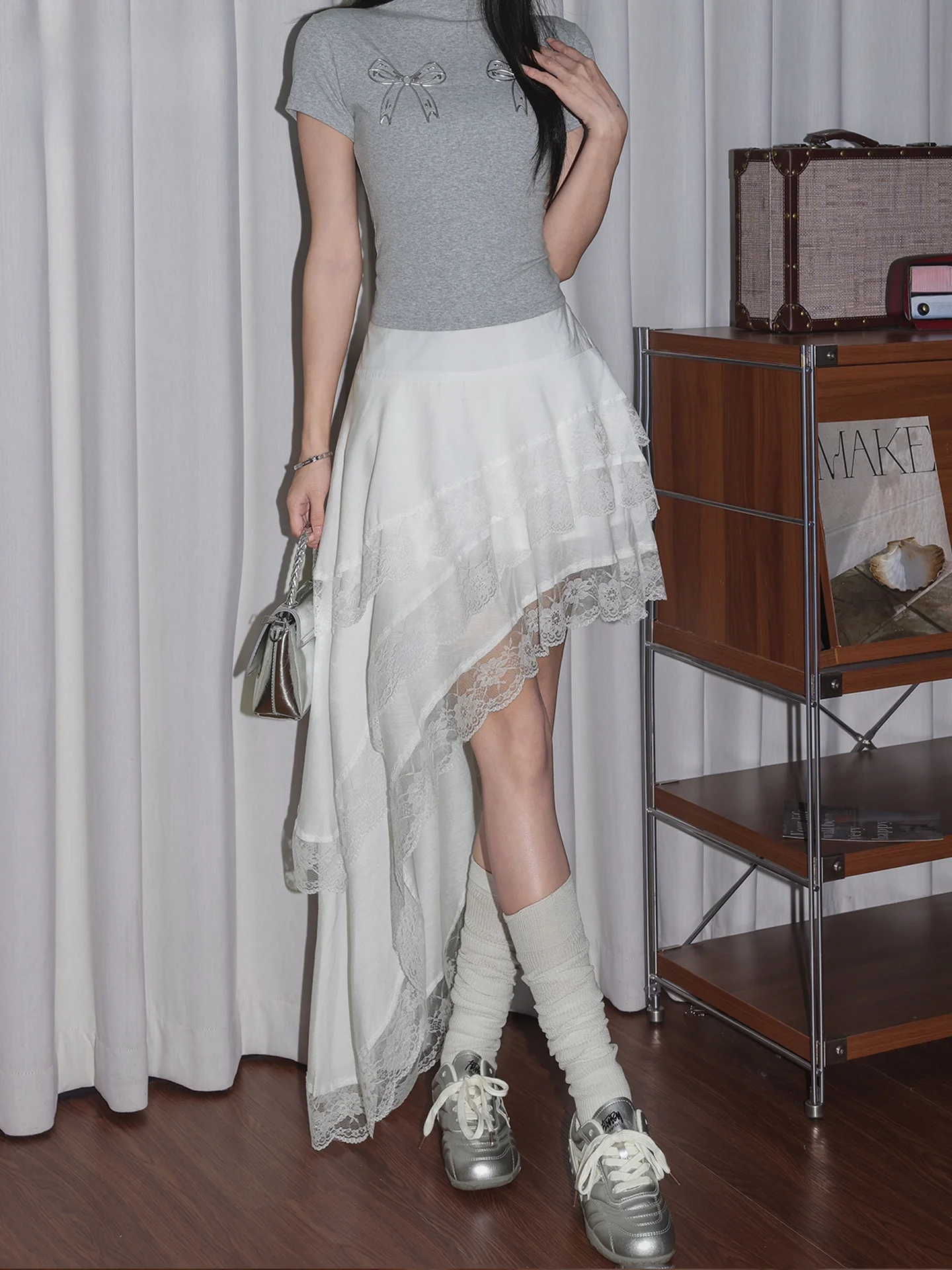 

Романтичная асимметричная кружевная юбка-полусолнце с высокой талией и эластичным поясом, летняя новинка, стройнящая, милая